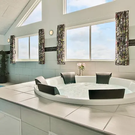 Luxury Retreat By The Sea - By Traum Σπίτι διακοπών