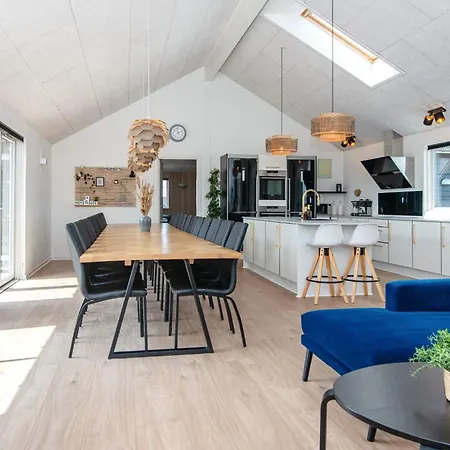 5 Star In Harboore Holiday home