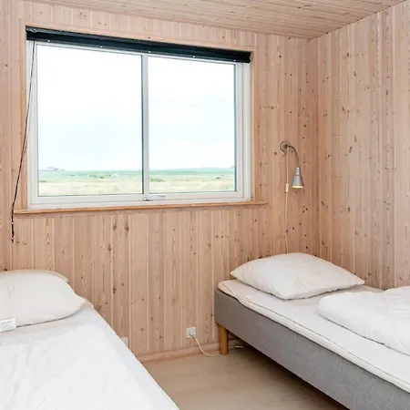5 Star In Harboore Harboor