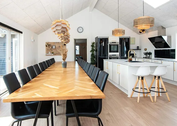 Luxury Retreat By The Sea - By Traum Holiday home Harboor