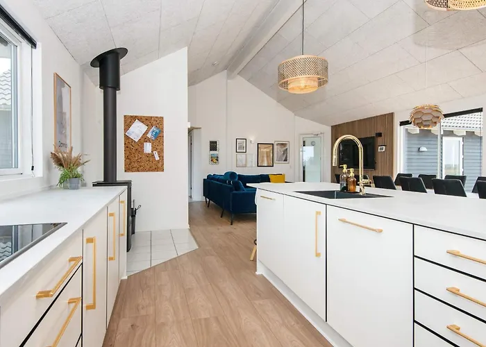 Luxury Retreat By The Sea - By Traum Holiday home Harboor
