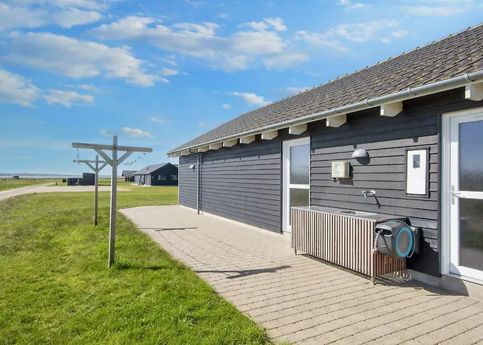 Holiday home Luxury Retreat By The Sea - By Traum *